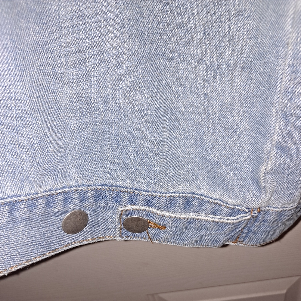 2X Long Denim distressed jacket - Picture 5 of 9